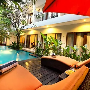 the-pavilion-hotel-kuta.hotelsseminyak.net/